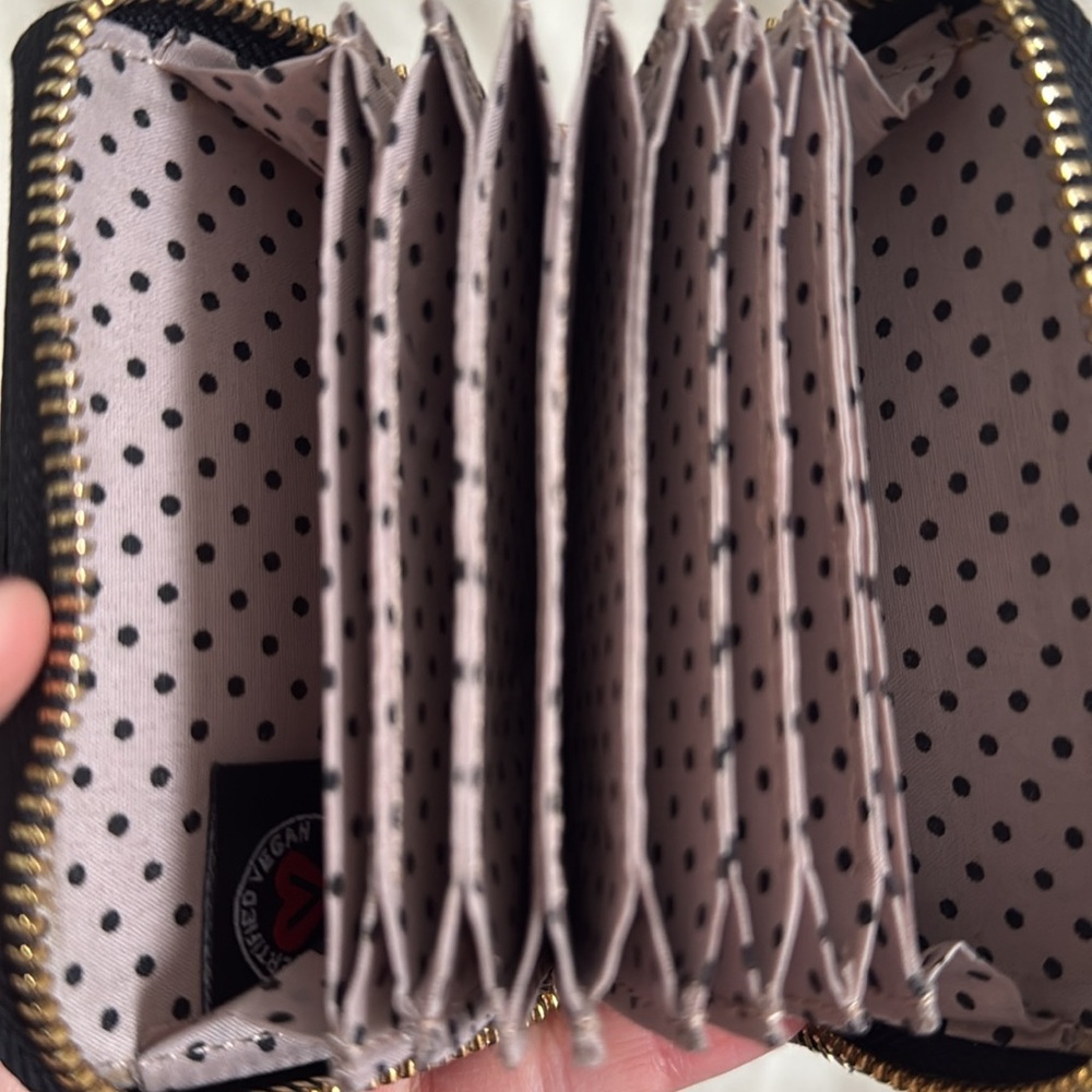 Mini Wallet with Bow - Picture 3 of 3